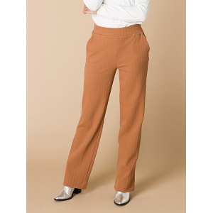 IVY BEAU EVANIA<br>Camel