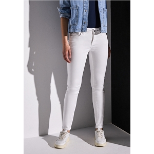 STREET ONE STYLE DENIMYORK MW SLEG OPTIC WHITE<br>Blanc Long 28