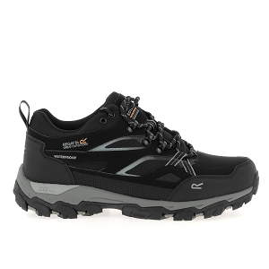 REGATTA HOLCOMBE III LOW<br>Noir multi Waterproof