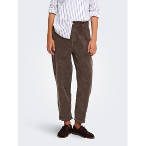 ONLY ONLFLORA MW ELA CORD CARROT PANT PNT<br>Marron foncé L.32