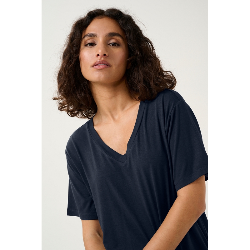 Kaffe dk company KAFRIDA VNECK TSHIRT1298001_4