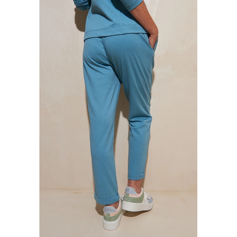 Les petites bombes V11B022 CASSENDRA1452501_2