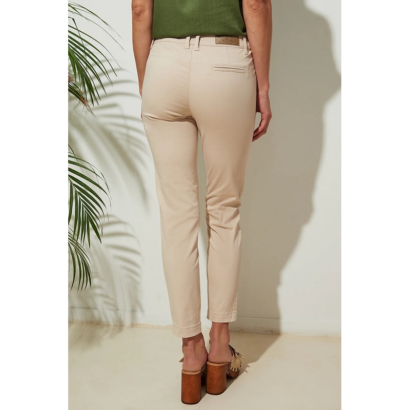 Les petites bombes V12B001 NAOMIE1456501_2