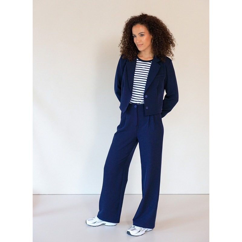 Ivy beau VIONA1989701_3