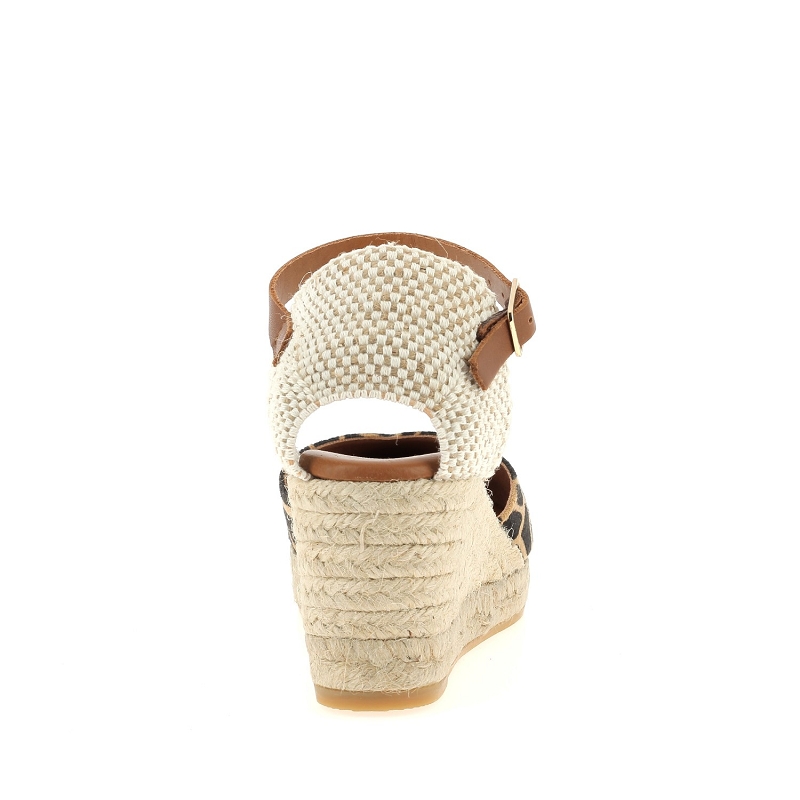 La maison de lespadrille 8332356601_6