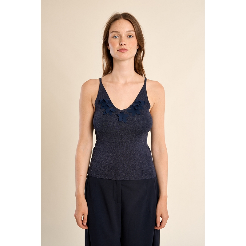 Molly bracken E1054EP3029501_2