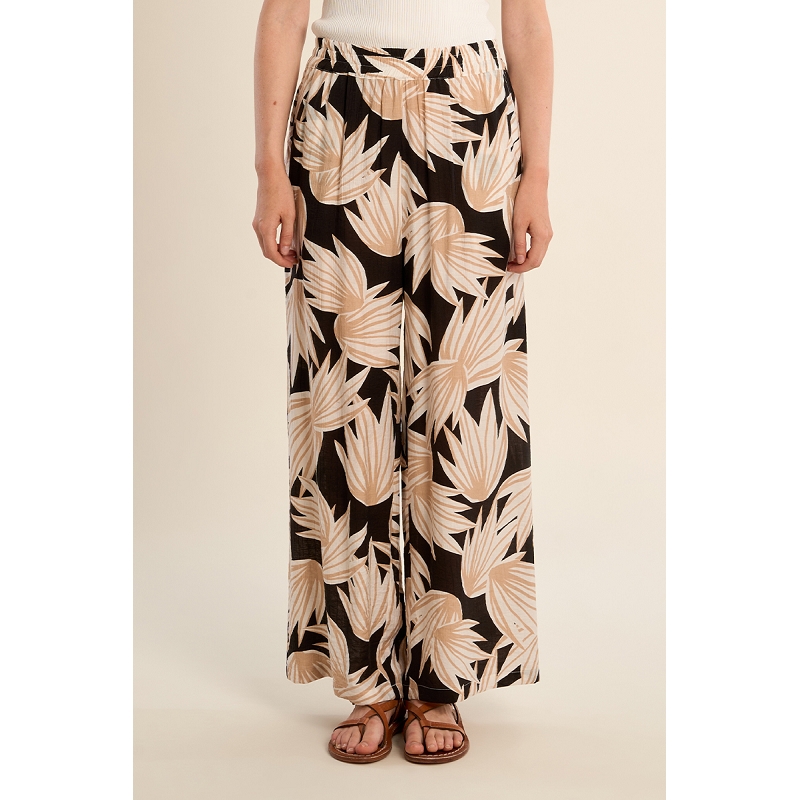 Molly bracken LA1881EP