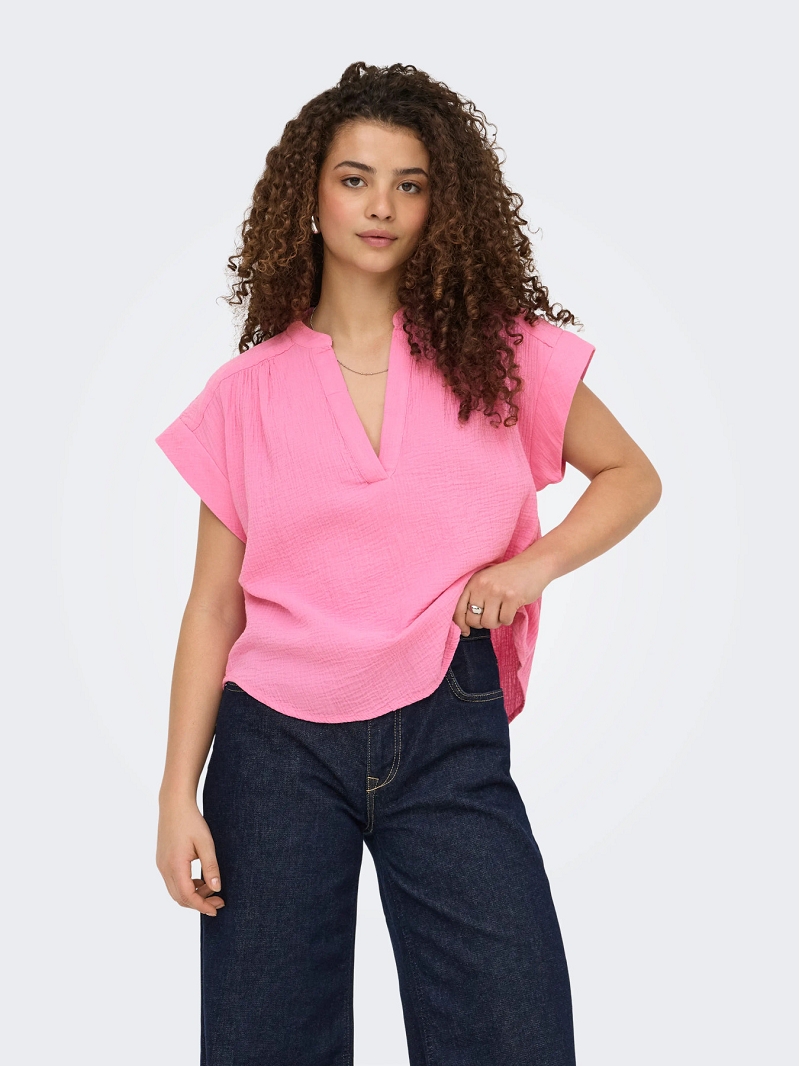 Only HILDREW SS VNECK TOP FR WVN