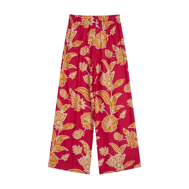 Grace and mila WOODS3148301_2