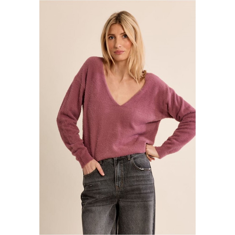 Molly bracken LA1826EN