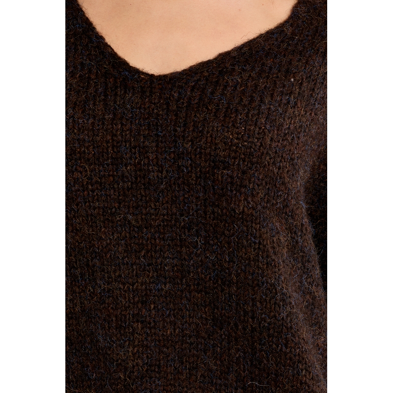 Molly bracken LAS149EN3385001_2