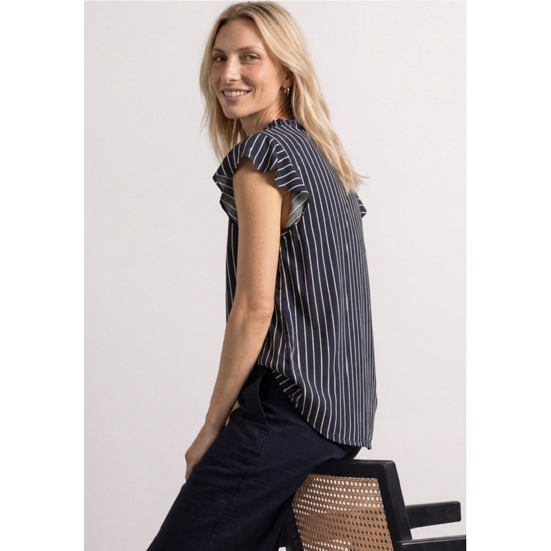 Street one LTD QR SPLITNECK BLOUSETOP W VOLAN3507001_3