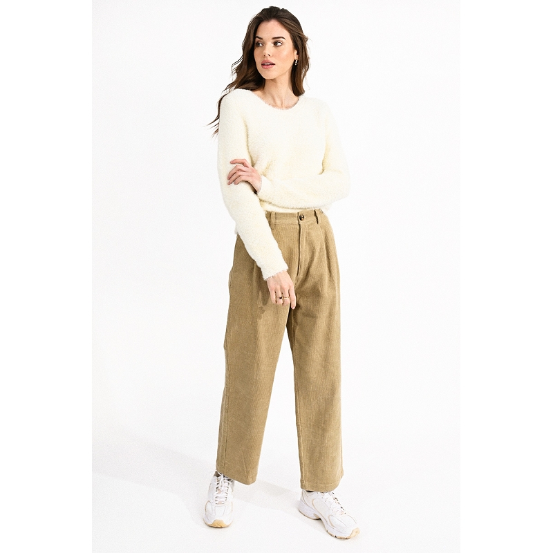 Molly bracken T17049337701_2