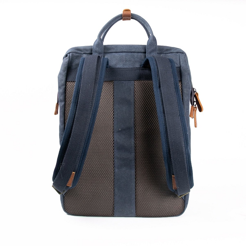 Alaskan maker JUNEAU9523404_3