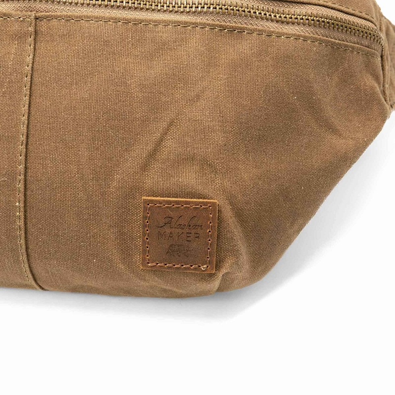 Alaskan maker SLING9524201_4